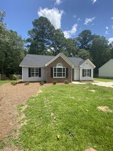 Building Photo - 906 Riverwalk Way