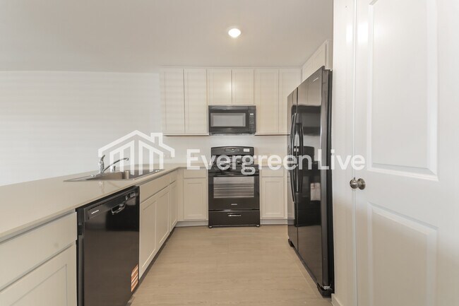 Building Photo - 2029 Sulky Ln