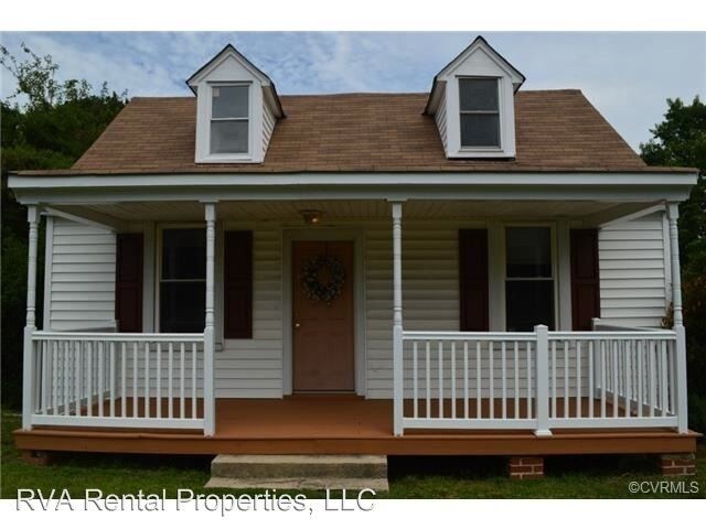 Primary Photo - 4 br, 1 bath House - 500 Azalea Ave