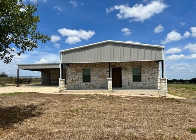 Building Photo - 2-Bedroom Barndominium