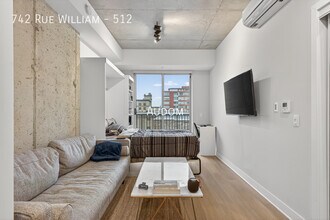 Interior Photo - The Prince W