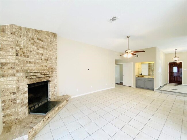 Foto del edificio - 3727 Bartons Ln