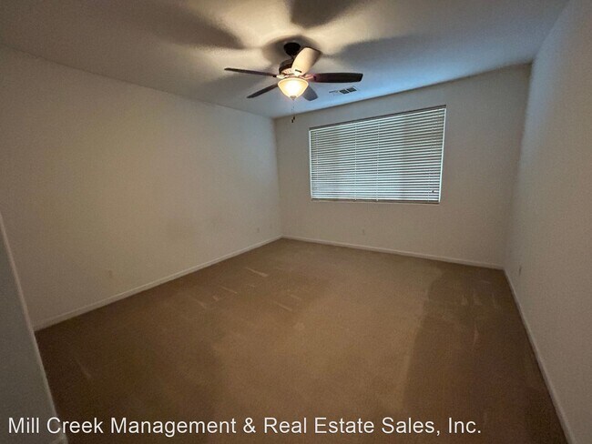 Foto del edificio - 3 br, 2 bath House - 3026 W. Sweet