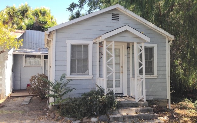 Building Photo - 1604 Morro St