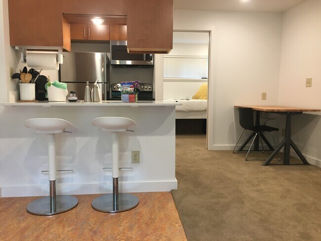 Foto del edificio - 3247 NE 87th St