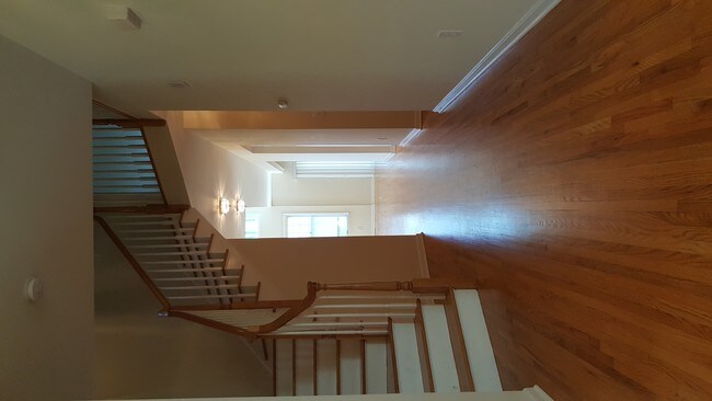 Building Photo - 16 Stonewall Cir