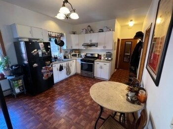 Foto del edificio - 154 Cherry St