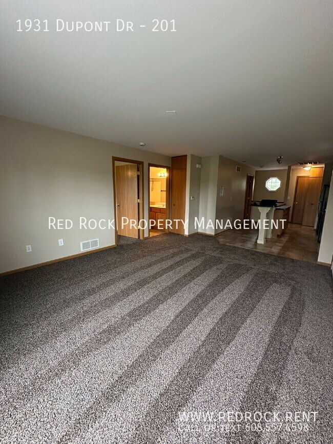 Foto del edificio - 1931 Dupont Dr