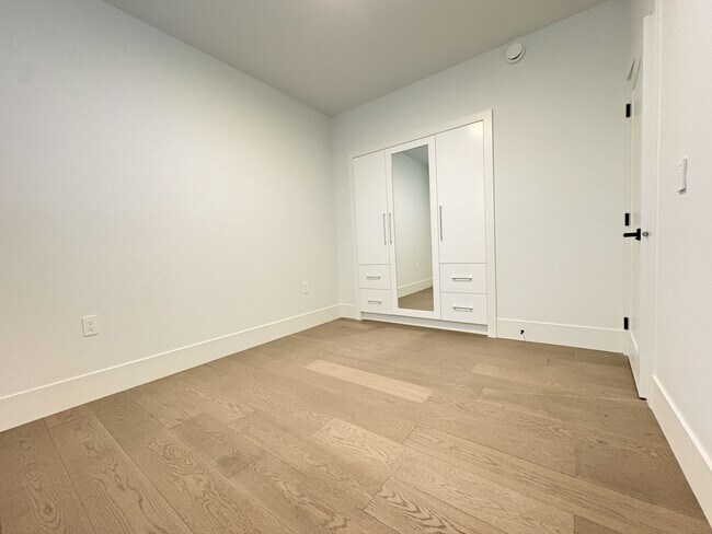 Photo du bâtiment - 7495 Aubrey St