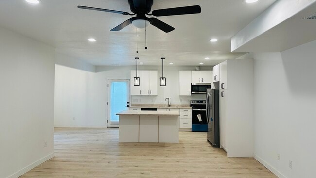 Building Photo - 3097 W Watercress Dr