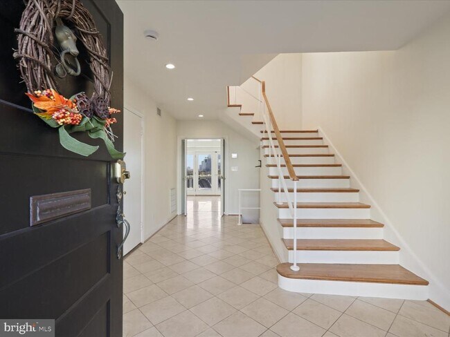 Foto del edificio - 3604 Prospect St NW