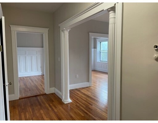 Building Photo - 185 Winthrop Rd