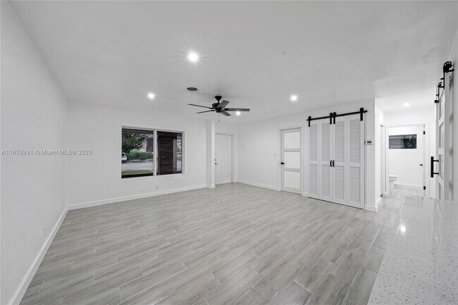Foto del edificio - 7516 NW 44th Ct