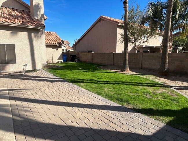 Foto del edificio - 16808 S 35th St