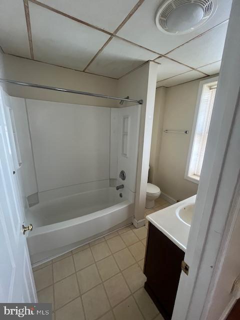 Building Photo - 147 E Main St