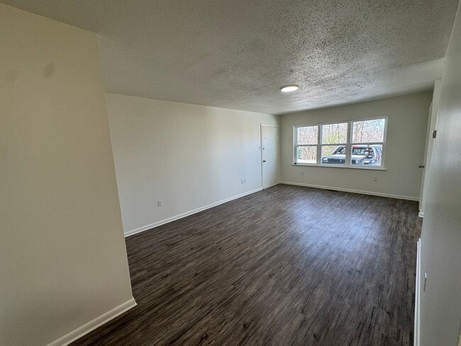 Building Photo - Towneview Estates