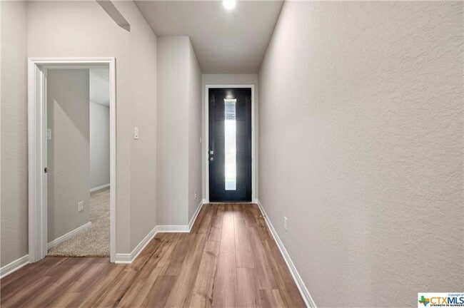 Building Photo - 3150 Charyn Wy