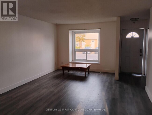 Photo du bâtiment - 577 Third St