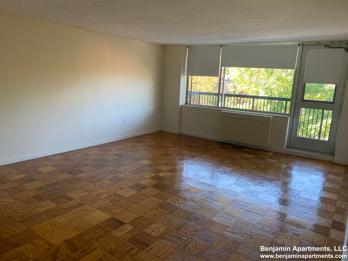 Foto principal - 10 Monmouth St