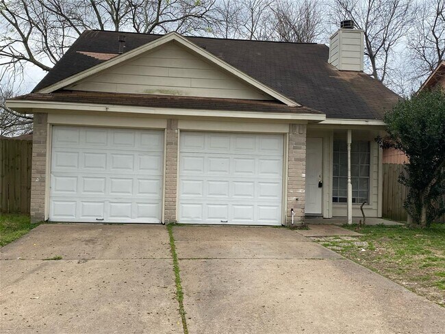 Building Photo - 13607 Alon Ln