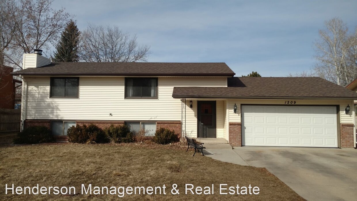 Primary Photo - 3 br, 2 bath House - 1209 S. Del Norte Drive