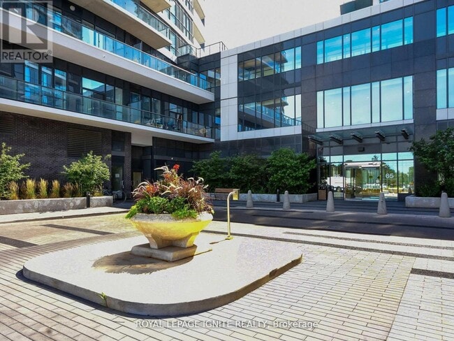 Photo du bâtiment - 35 Watergarden Dr