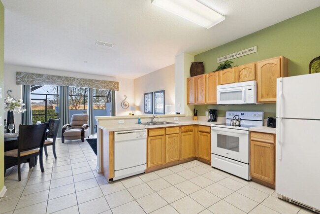 Building Photo - 2563 Maneshaw Ln