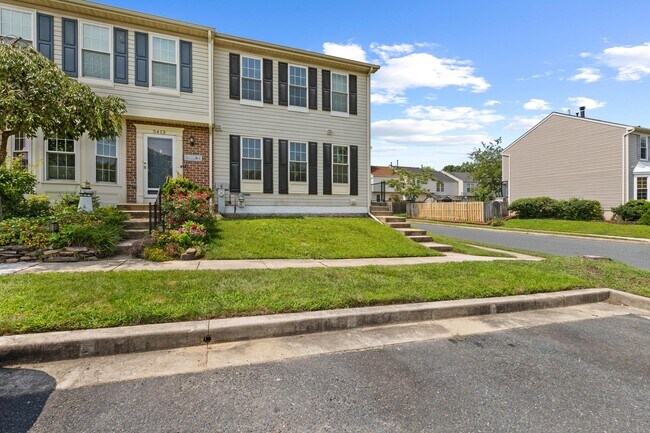 Foto del edificio - 5411 Castlestone Dr