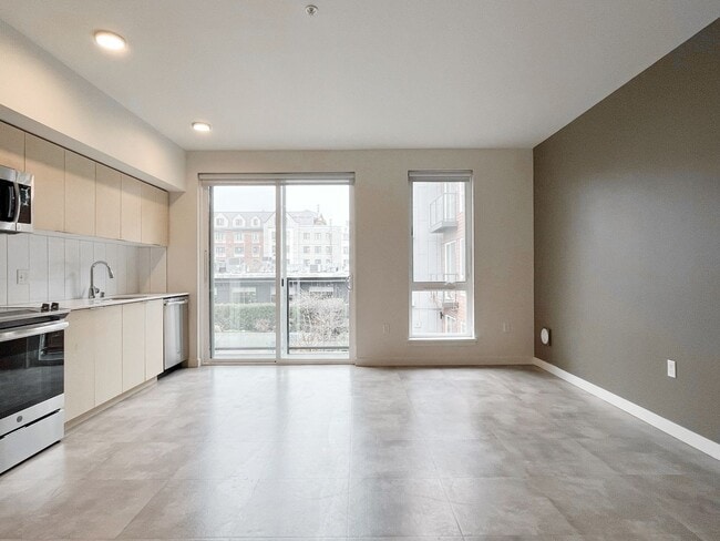 Interior Photo - Burke + Union Apartments