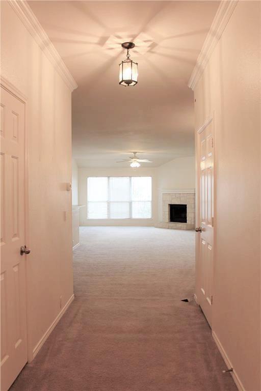Foto del edificio - 1708 Fallen Leaf Ln