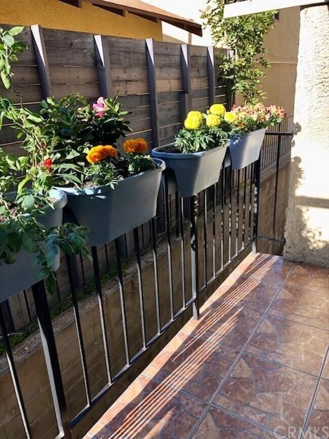 Foto del edificio - 212 N Jackson St