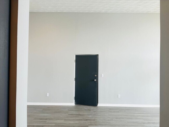 Building Photo - Experience Luxury Living at Bellagio Living I: Modern Apartments in Lawrence, Indiana