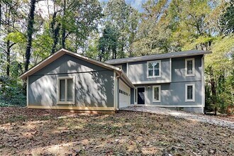 Building Photo - 6319 Sherrian St