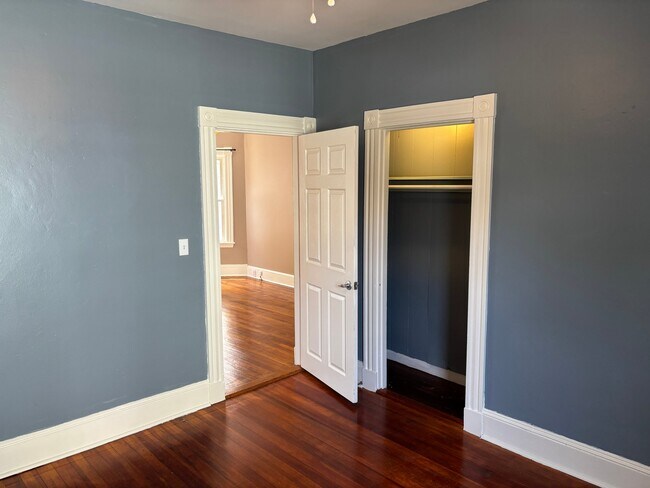 Foto del edificio - 523 Cottage St