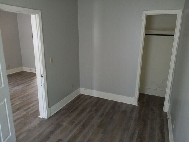 Foto del edificio - Duplex in Buchanan