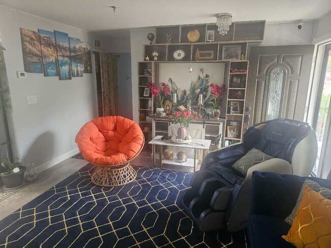 Building Photo - 1 Notch Rd