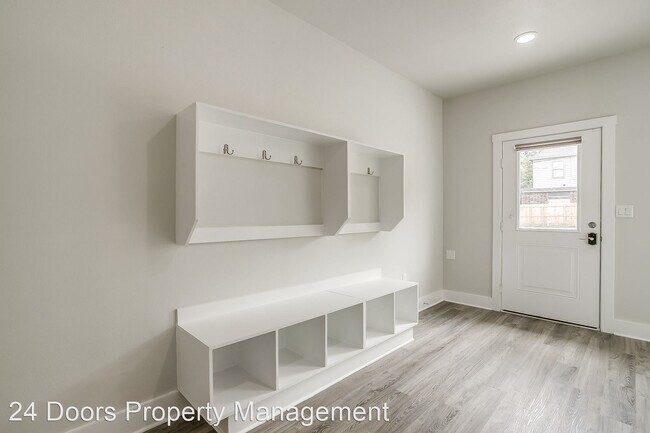 Foto del edificio - 5 br, 5.5 bath House - 2716 Forest Park Blvd