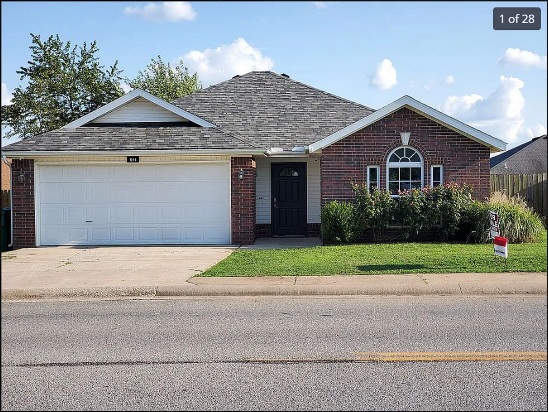 911 Bliss St, Centerton, AR 72719 - House Rental in Centerton, AR ...