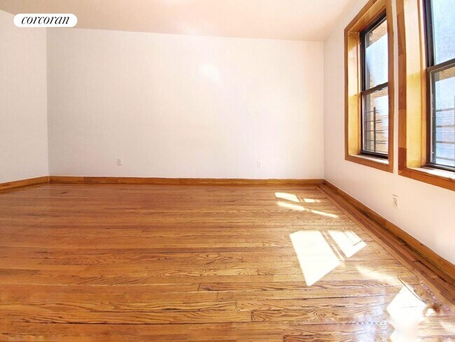 Foto del edificio - 330 Wadsworth Ave
