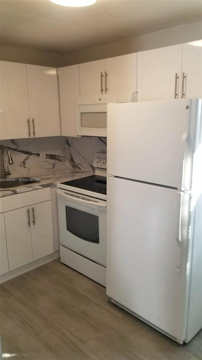 Building Photo - 19195 SW 354th St