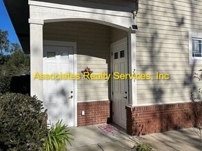 Building Photo - 8763 SW 27th Ln