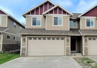 Building Photo - 2863 N 27th Ave