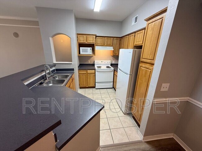 Photo - 6413 Astor Village Ave Apartment