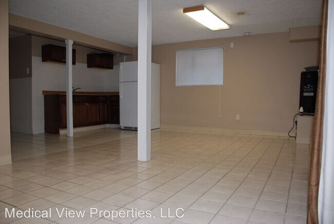 Building Photo - 135 Transcript Ave