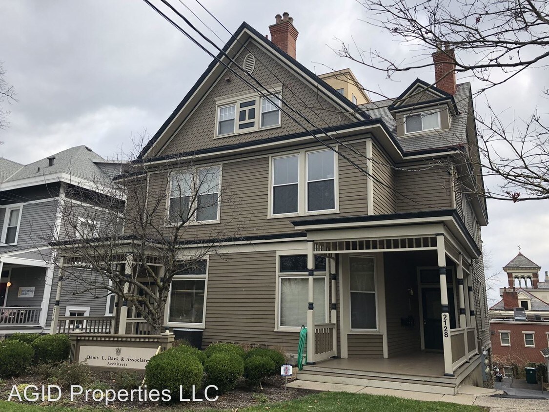 Foto principal - 2128 Alpine Pl