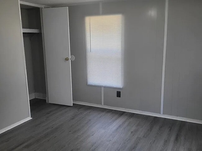 Building Photo - 7429 Layton Dr