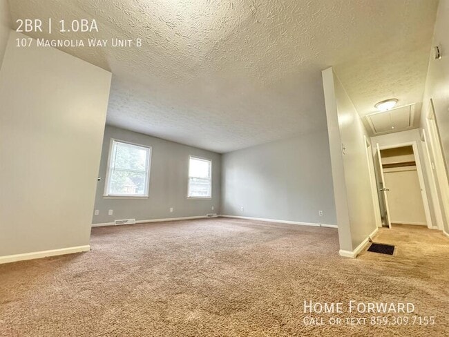 Building Photo - 107 Magnolia Way