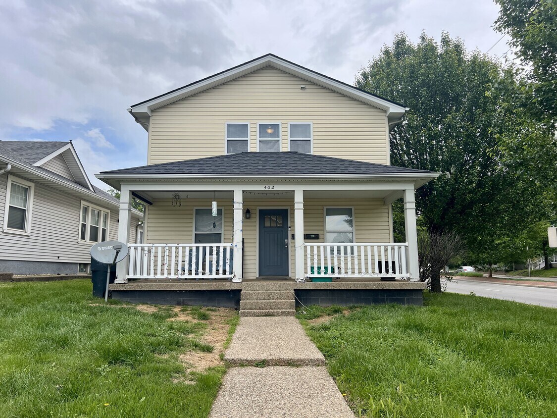 Foto principal - 402 Woodrow Ave