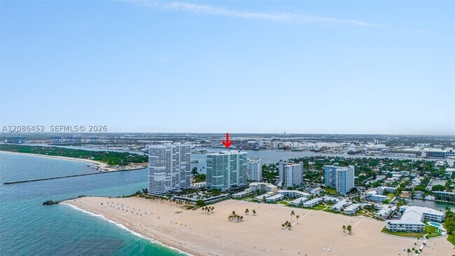 Foto del edificio - 2100 S Ocean Dr