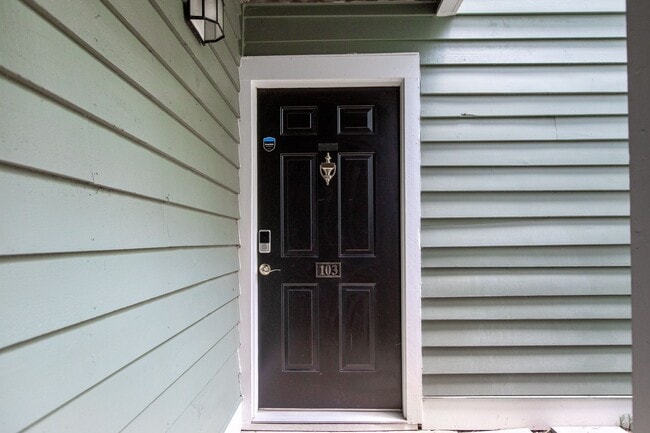 Front Door - 1200 Westview Ln